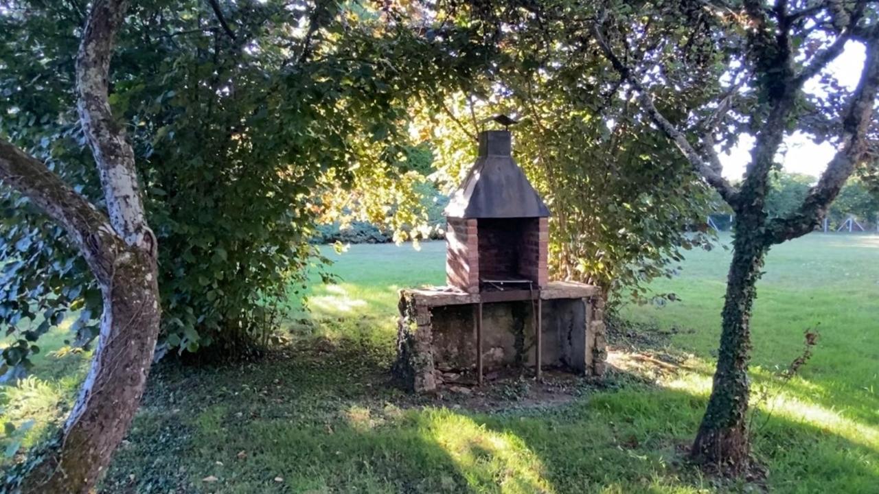 Spacieuse Maison Dans Un Parc Privee * Vareilles (Creuse)